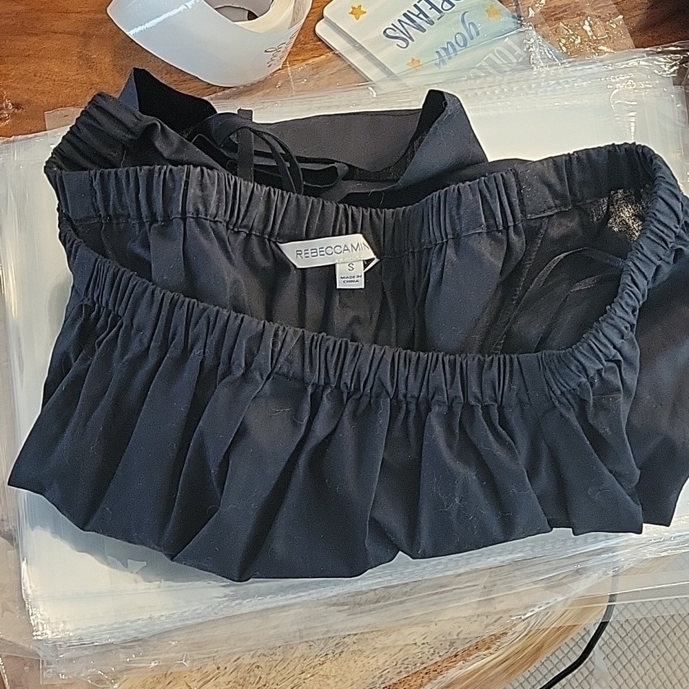 Revolve Rebecca Minkoff Tilda Blouse top cold-shoulder black - Picture 6 of 6